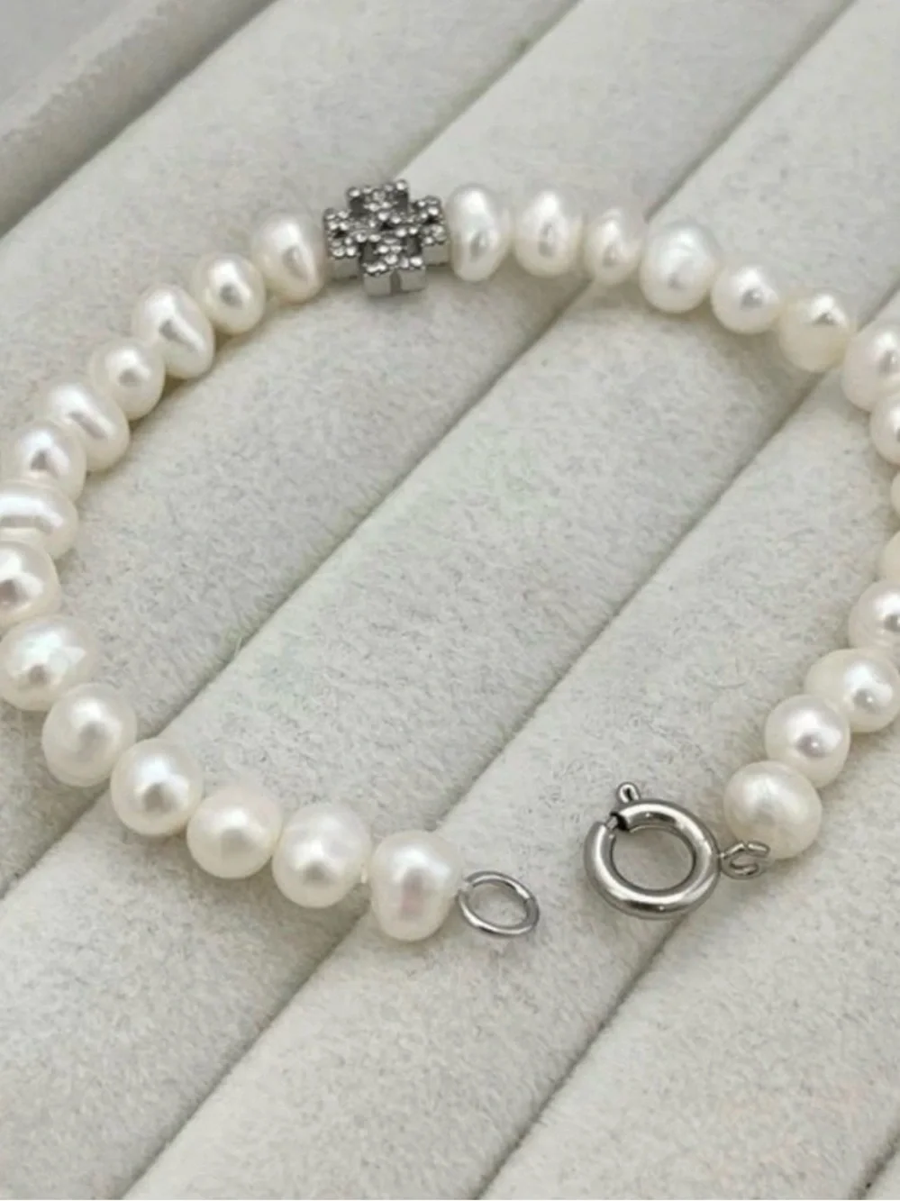 Tory Burch White Freshwater Pearl Bracelet with Crystal Logo Accent